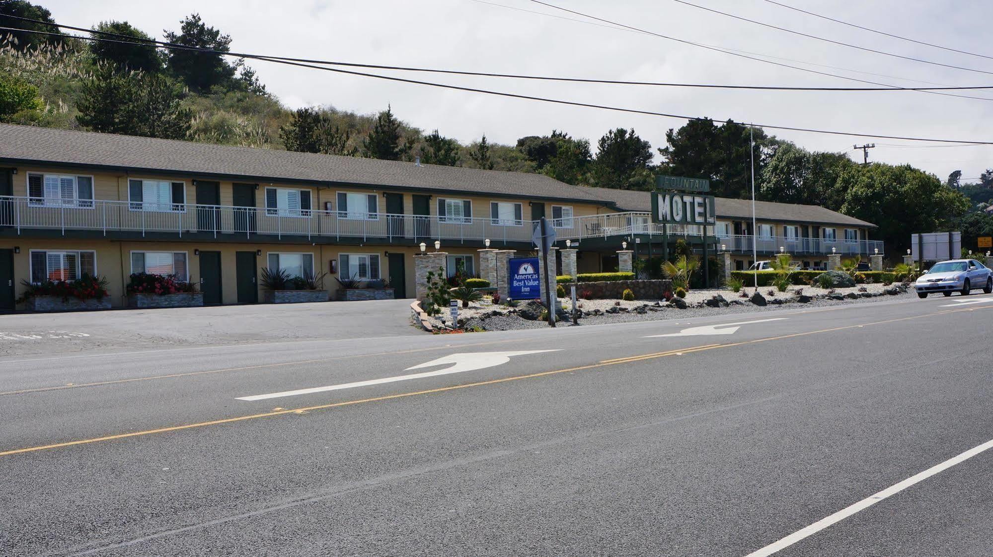 Muir Woods Lodge Мил Вали Екстериор снимка